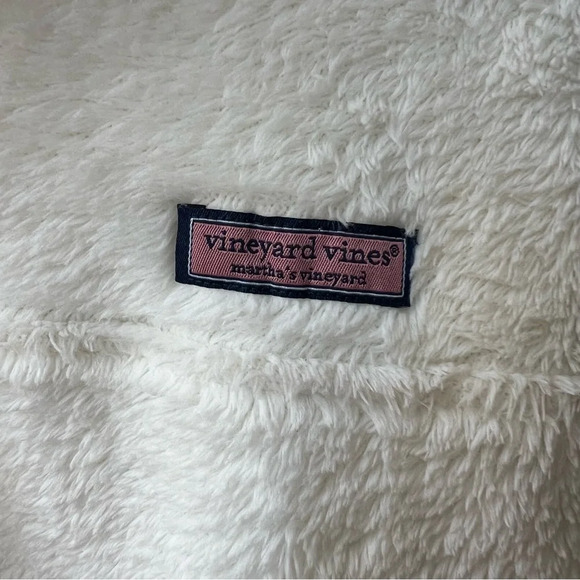 Vineyard Vines Plush Teddy Funnel Neck Relaxed Shep Shirt, Size M - Picture 2 of 7